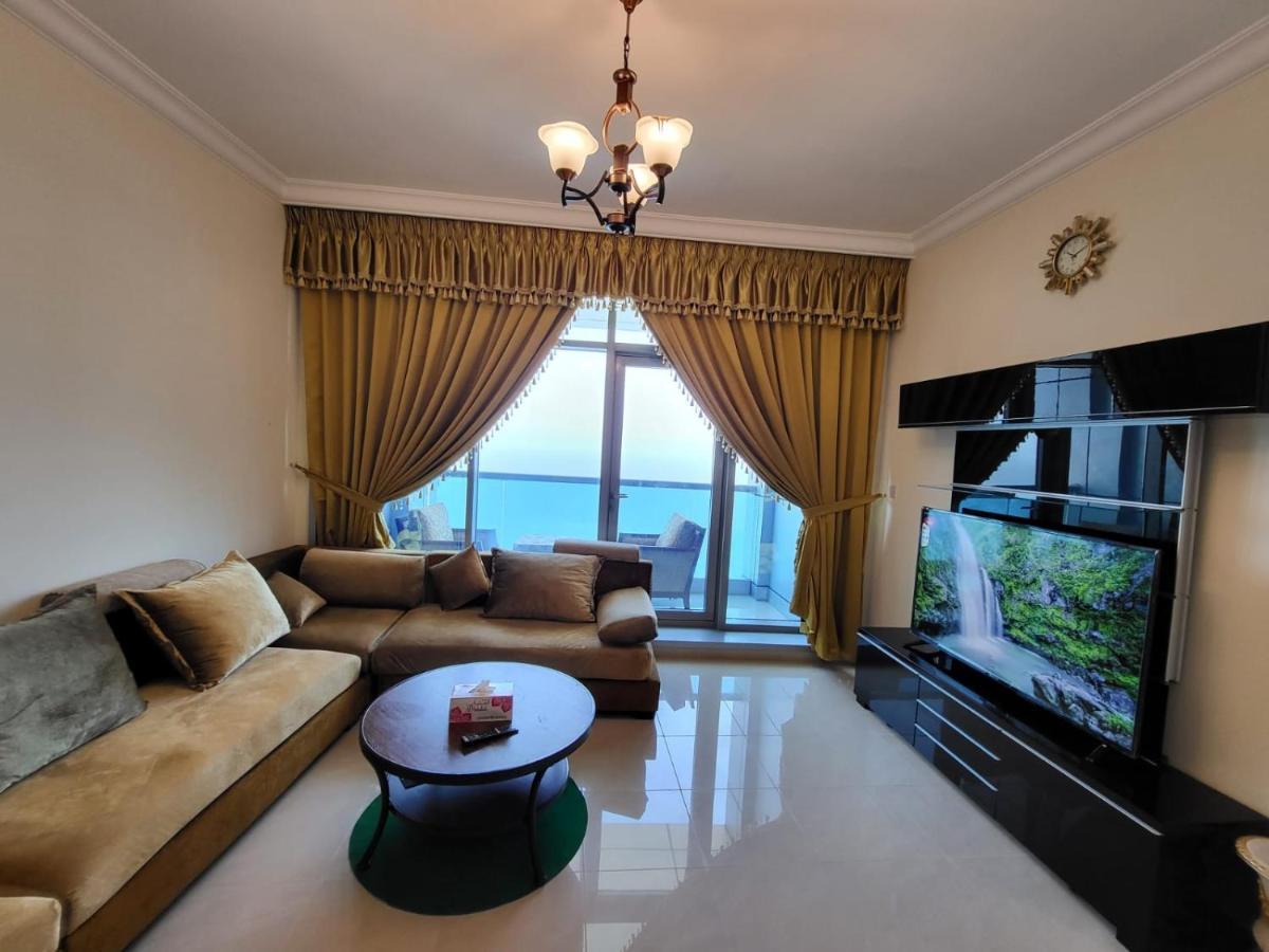 Beachfront Holiday Homes Ajman Exterior foto